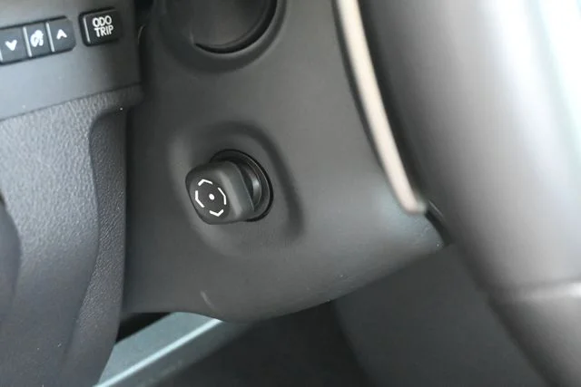 Used 2019 Silver Lexus 350 Ultra Luxury image 29