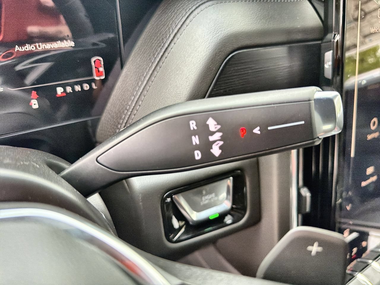 2026 GMC Yukon Denali - Photo 14