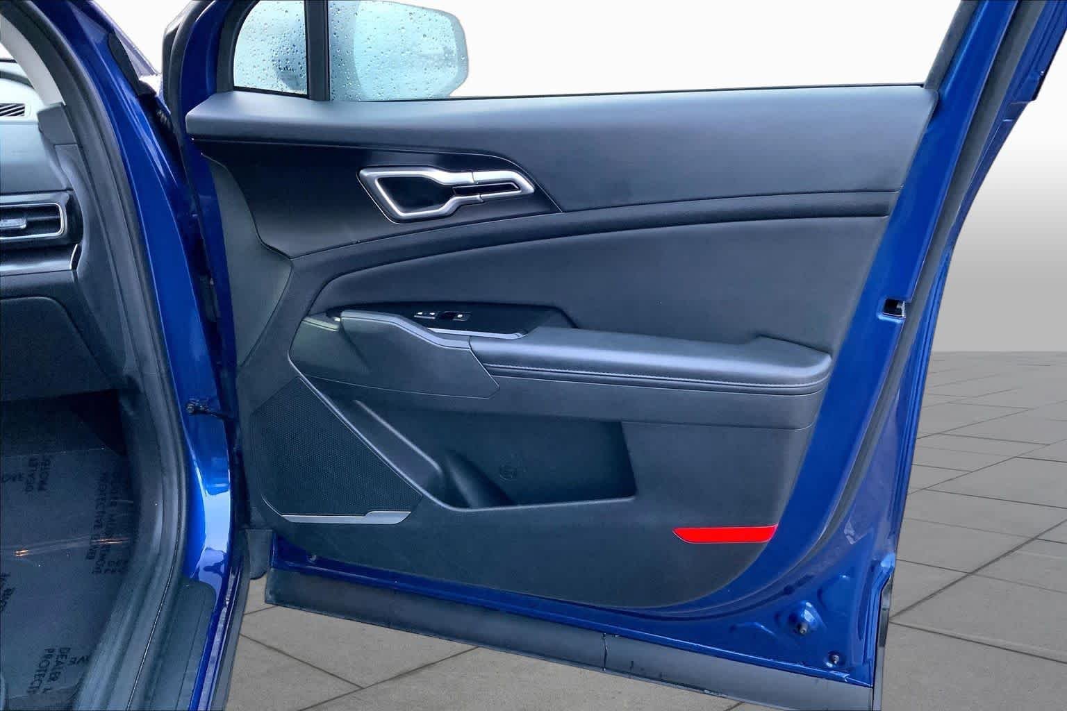 Used 2024 Sapphire Blue Kia EX image 20