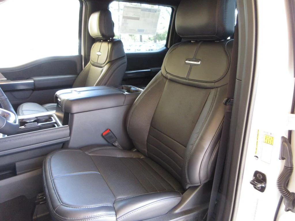 New 2026 Star White Metallic Tri-Coat Ford Platinum image 11