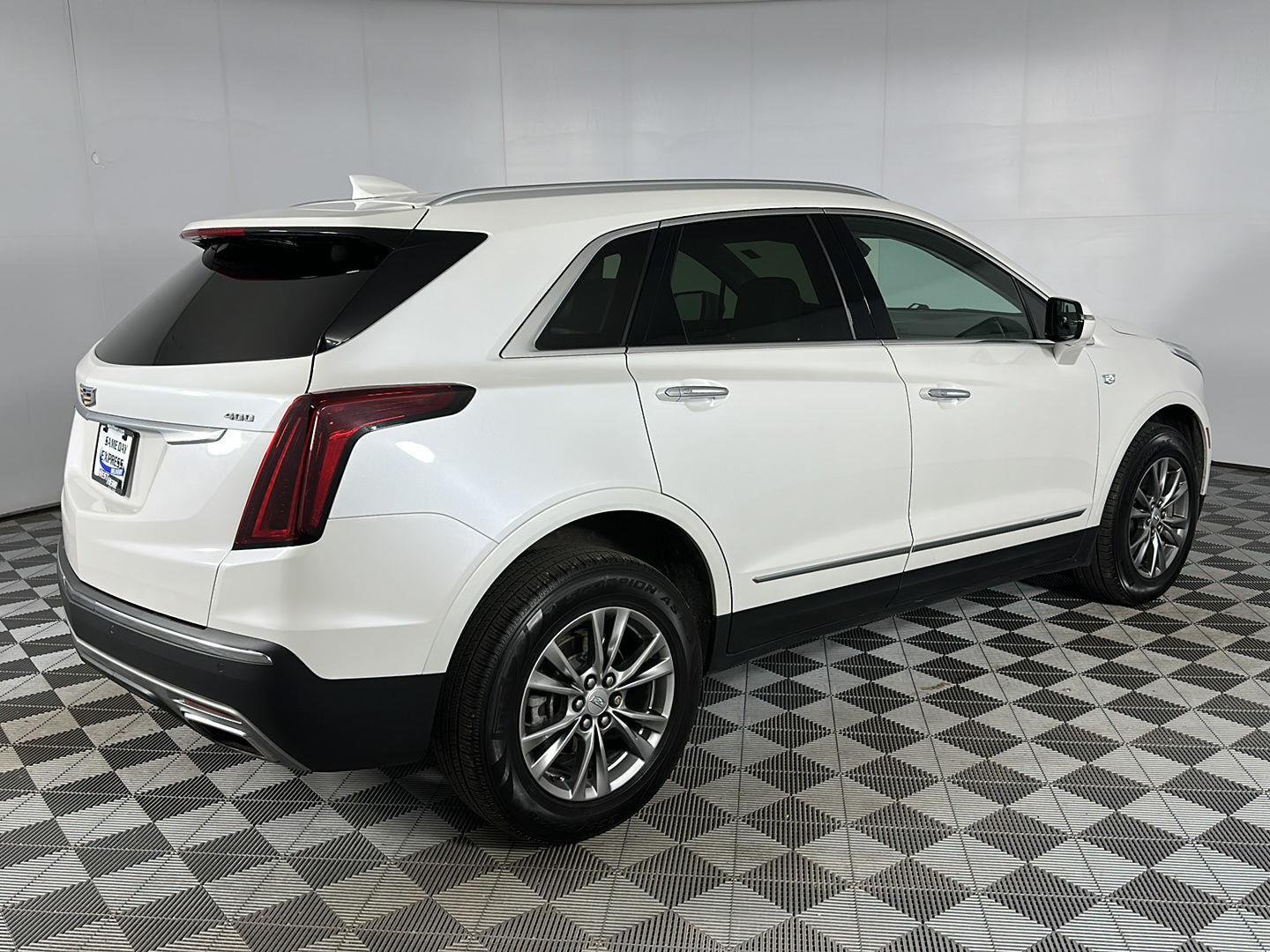 Used 2023 Crystal White Tricoat Cadillac AWD Premium Luxury image 7
