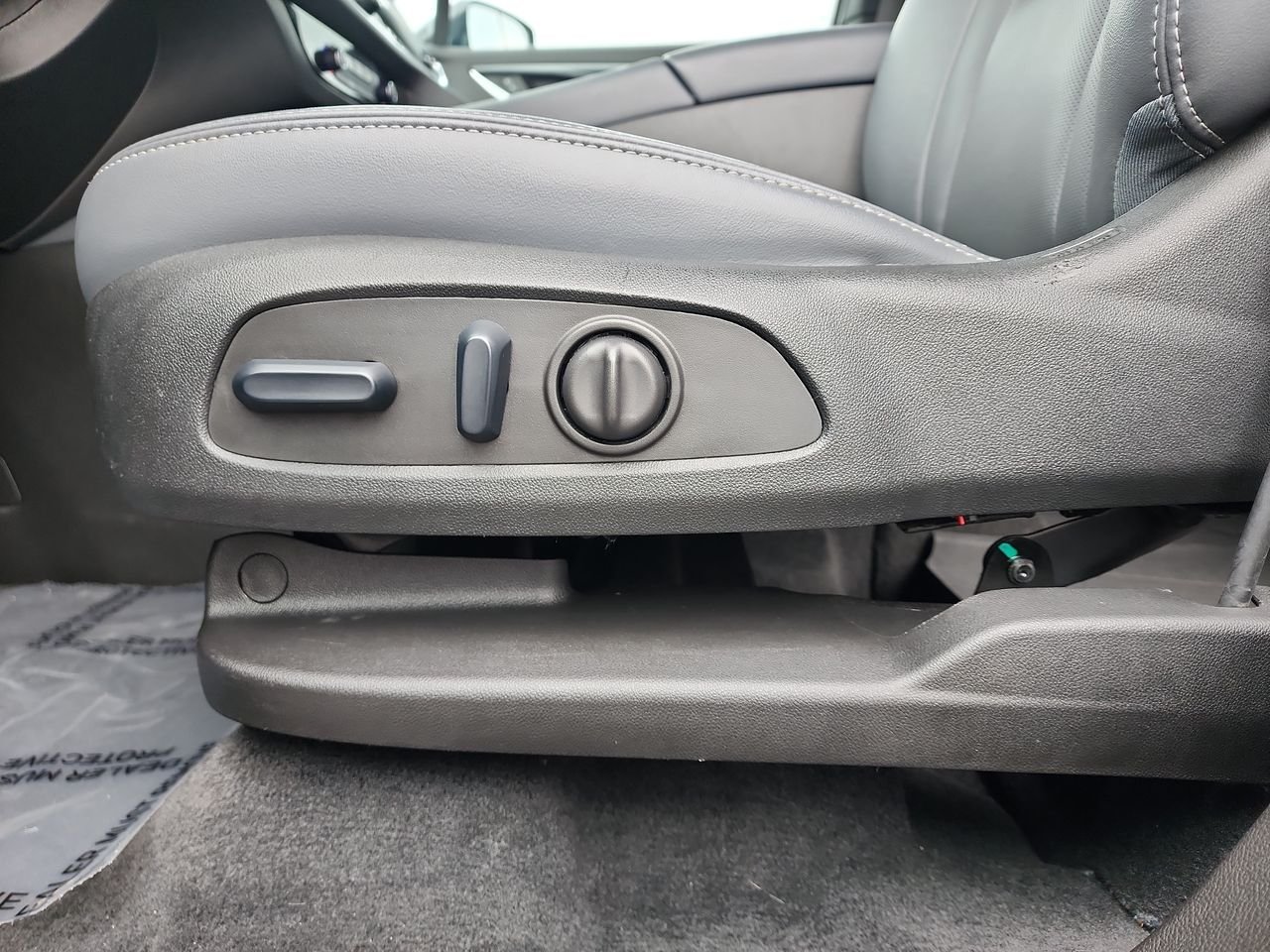 Used 2024 Black Buick Essence image 12