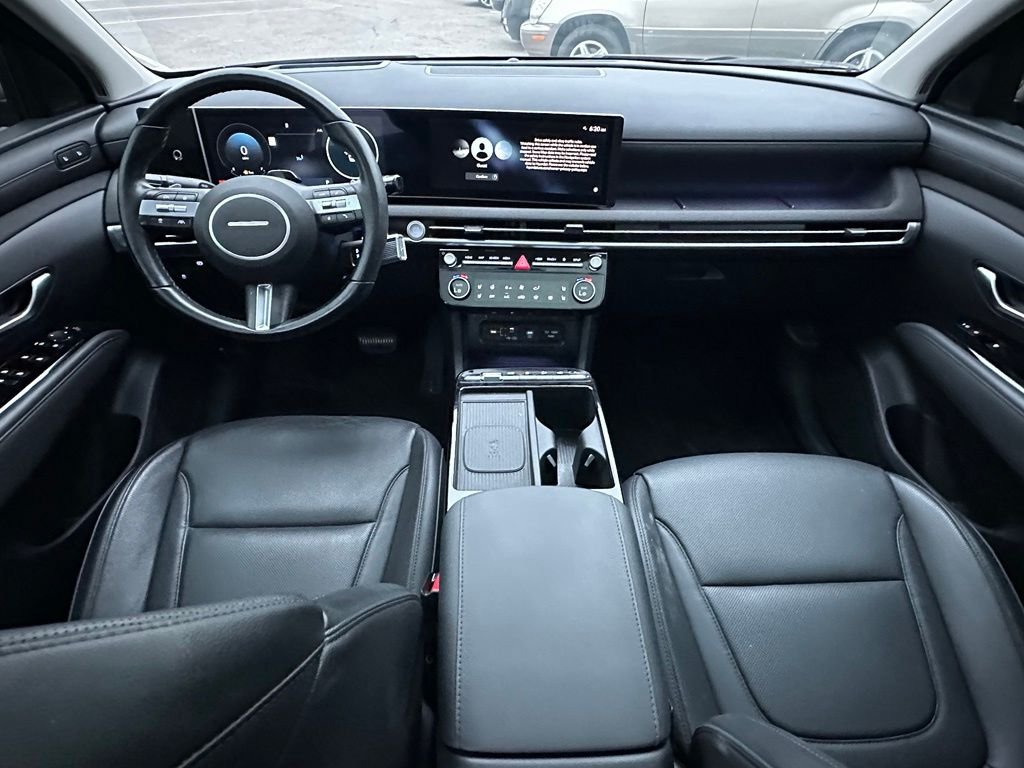 2025 Hyundai Tucson Limited - Photo 17