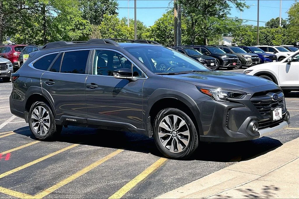 Used 2025 Gray Subaru Limited image 38