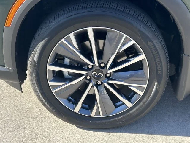 2026 INFINITI QX60 LUXE - Photo 10