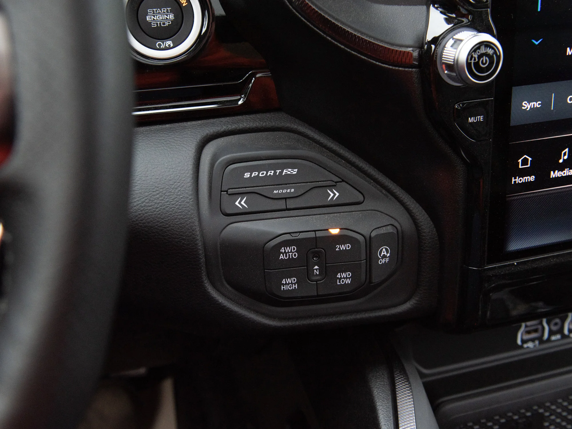 New 2026 Black RAM Sport* image 15