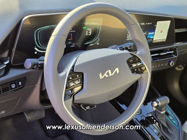 Used 2024 Blue Kia EX image 21
