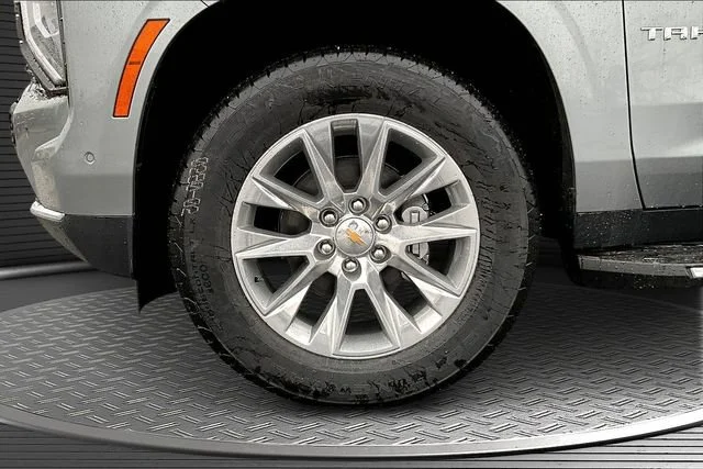 New 2026 Sterling Gray Metallic Chevrolet Premier image 13