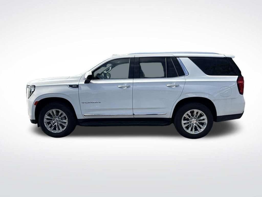 Used 2024 White GMC SLT image 8