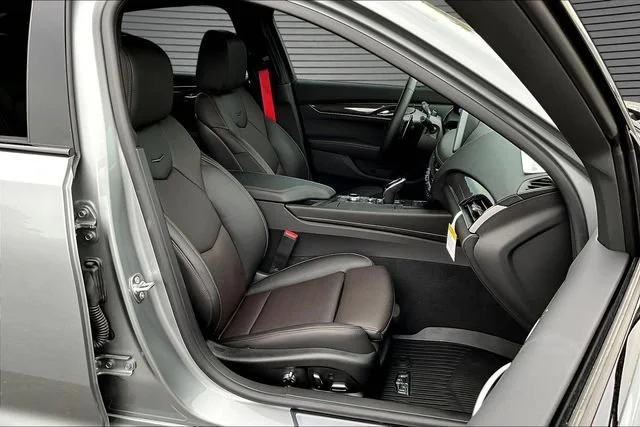 2026 Cadillac CT5 V-Series - Photo 11