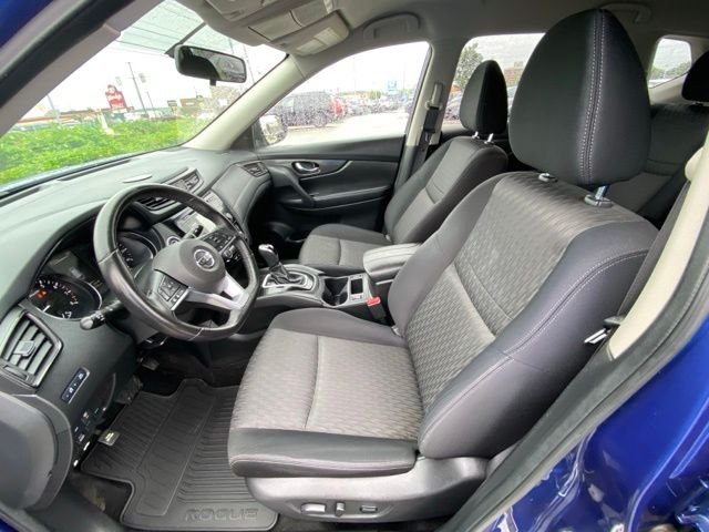 Used 2017 Blue Nissan SV image 37