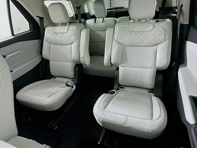 New 2026 Ford Explorer Platinum