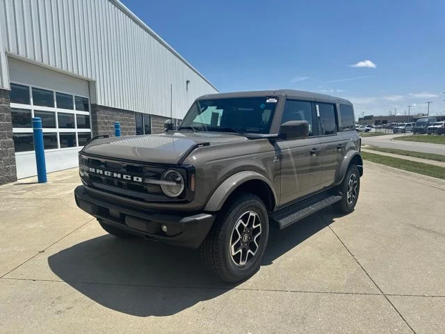 New 2026 Marsh Gray Ford Outer Banks® image 9