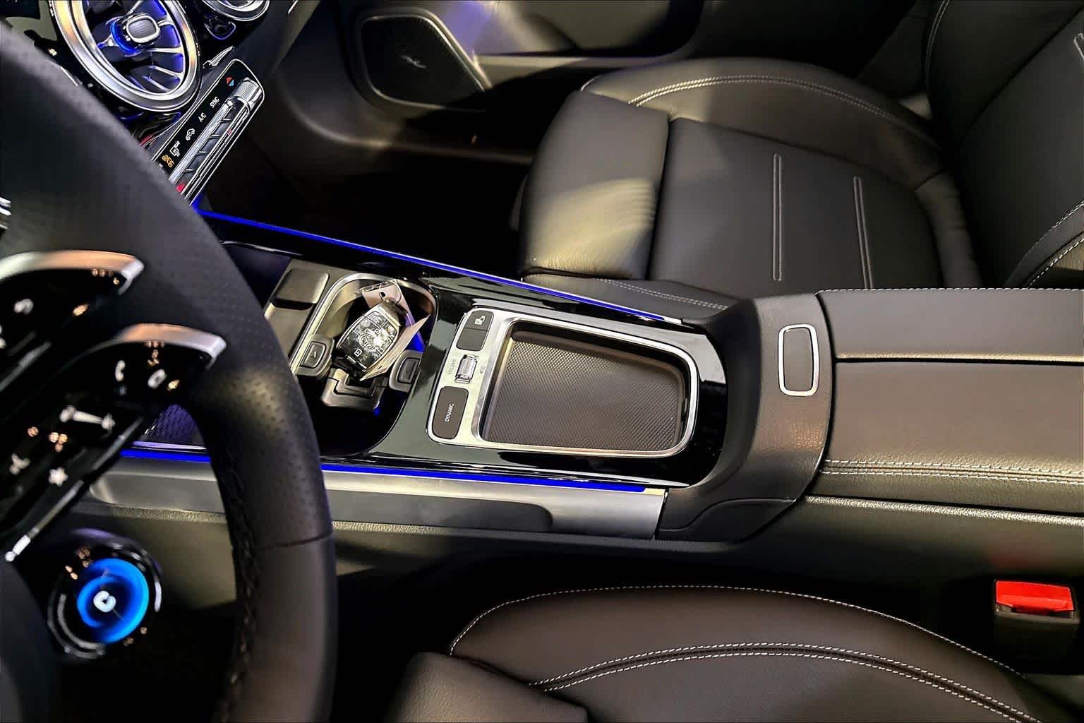 New 2026 Polar White Mercedes-Benz AMG® GLB 35 image 10
