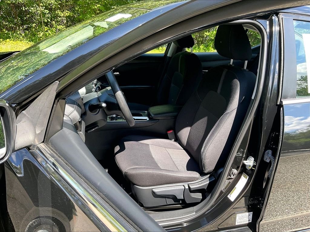Used 2023 Black Nissan SV image 10