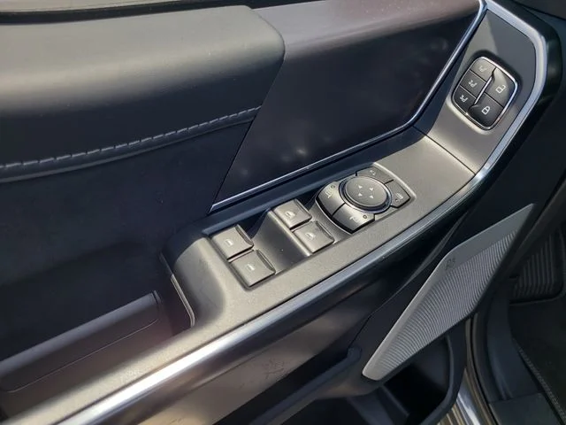 New 2026 Gray Metallic Ford Platinum image 17