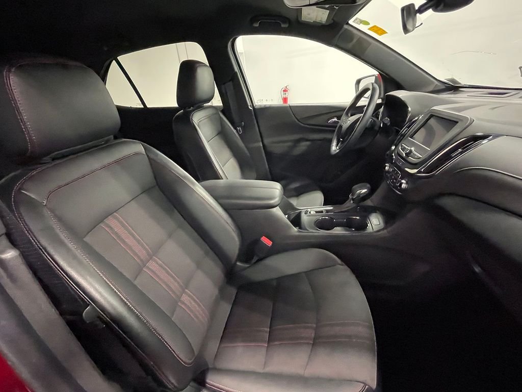 Used 2023 Red Chevrolet RS image 27