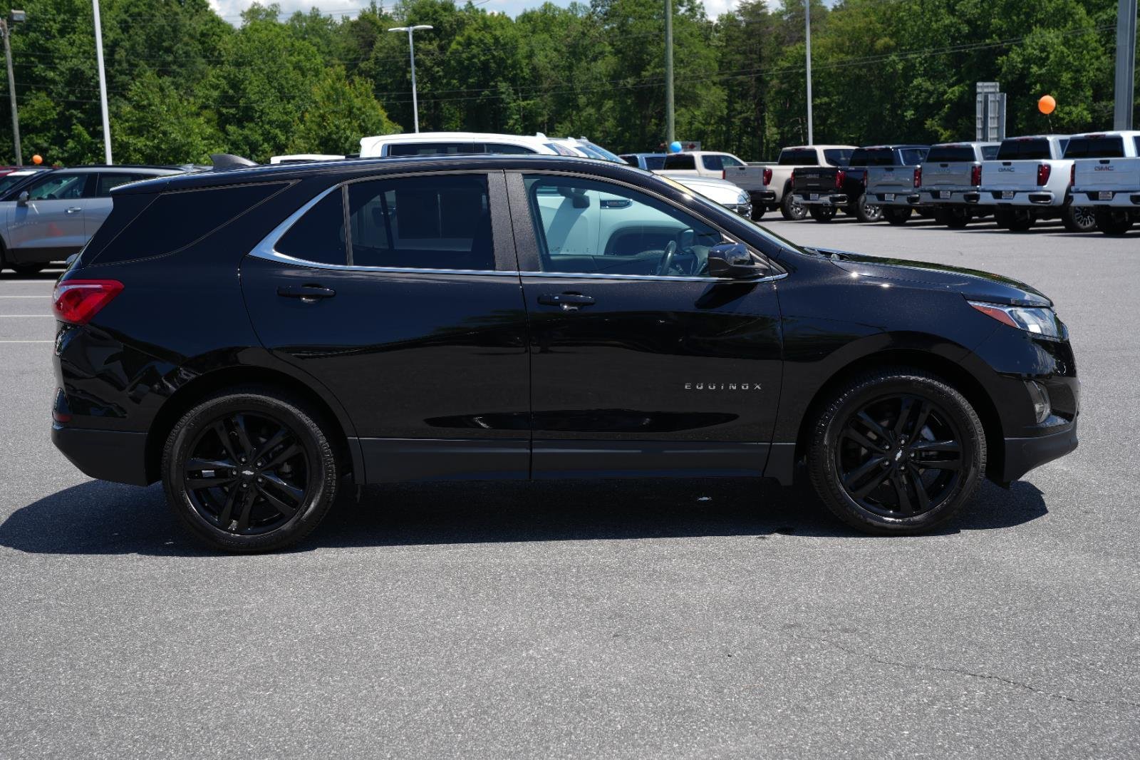 Used 2021 MOSAIC BLACK METALLIC Chevrolet LT image 8