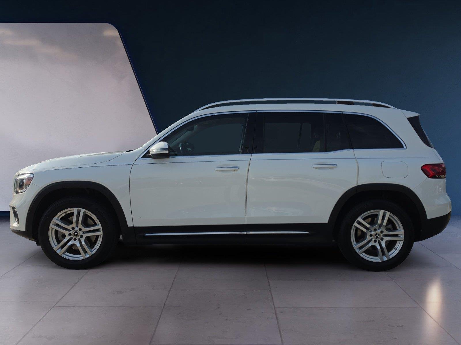 2022 Mercedes-Benz GLB Base - Photo 2