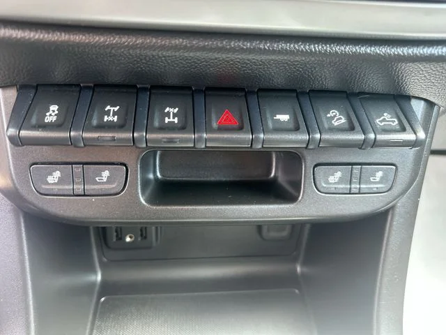 Used 2021 Blue Chevrolet ZR2 image 39