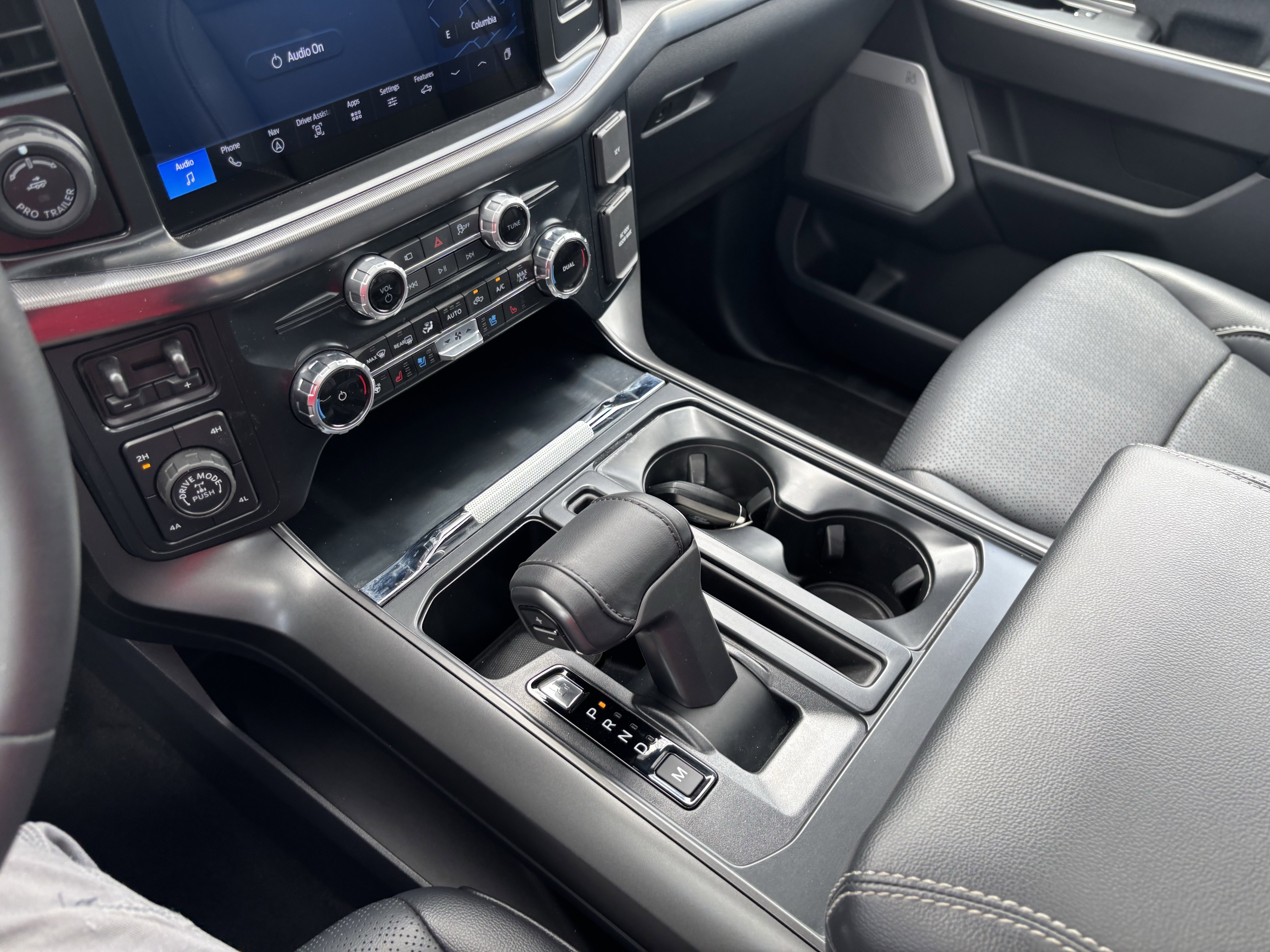 Used 2025 Black Ford LARIAT image 28