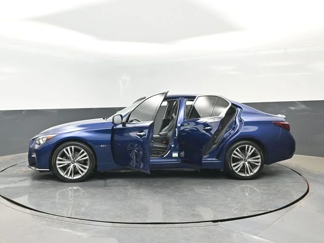 Certified Used 2019 Blue INFINITI 3.0t LUXE image 29
