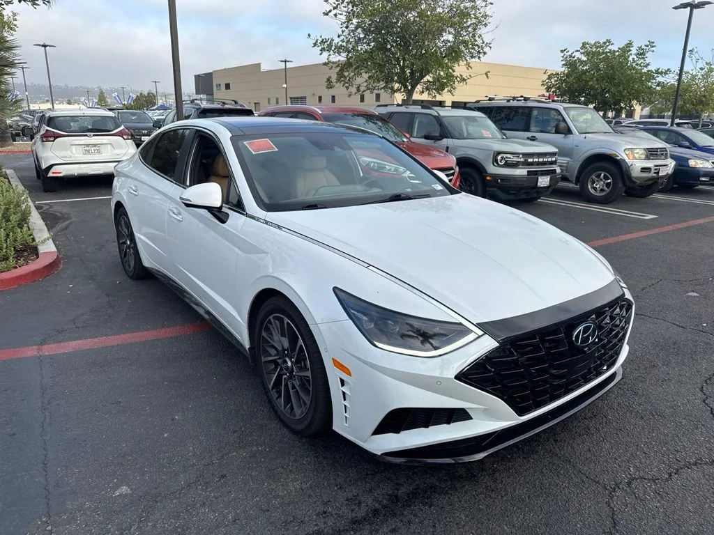 Used 2020 Gray Hyundai Limited image 5