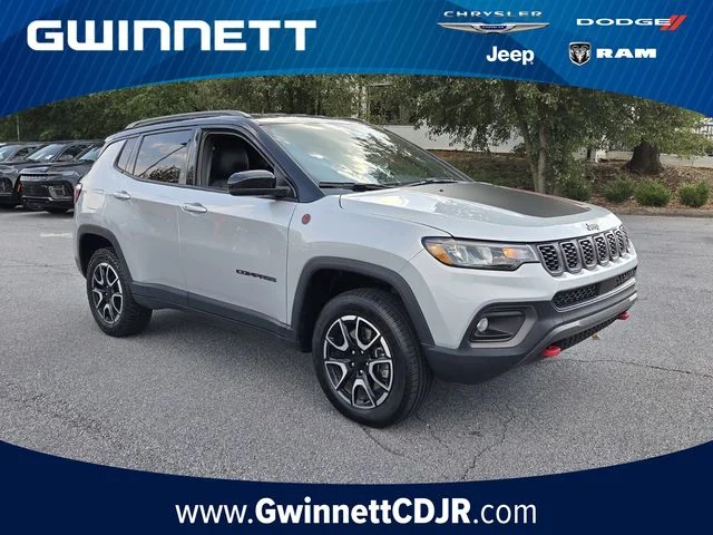 Used 2024 Silver Jeep Trailhawk image 1