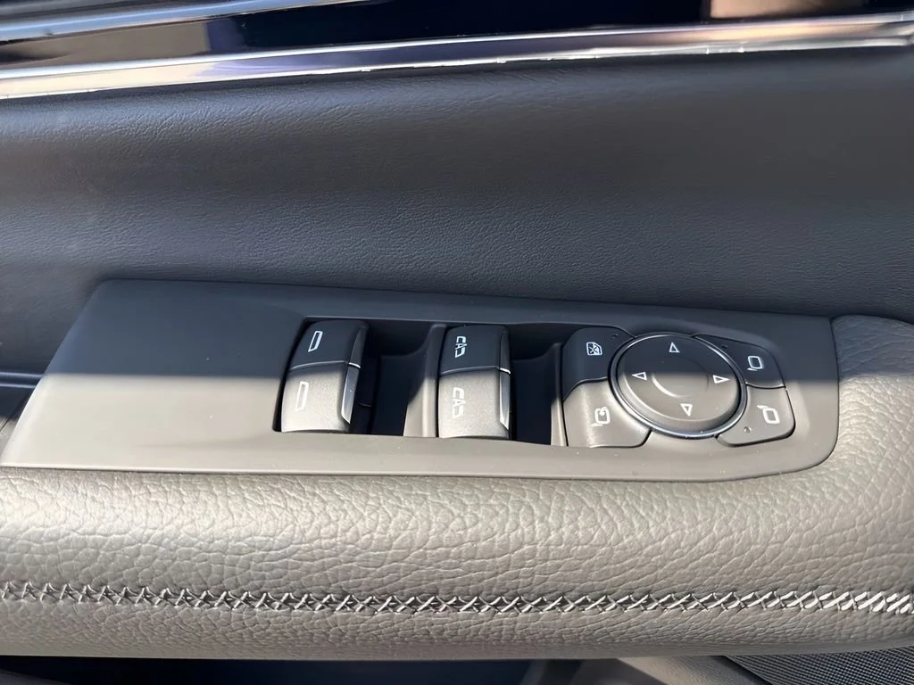 New 2026 Summit White GMC Denali image 28