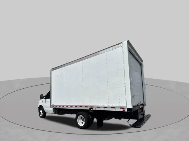Used 2019 White Ford Base image 7