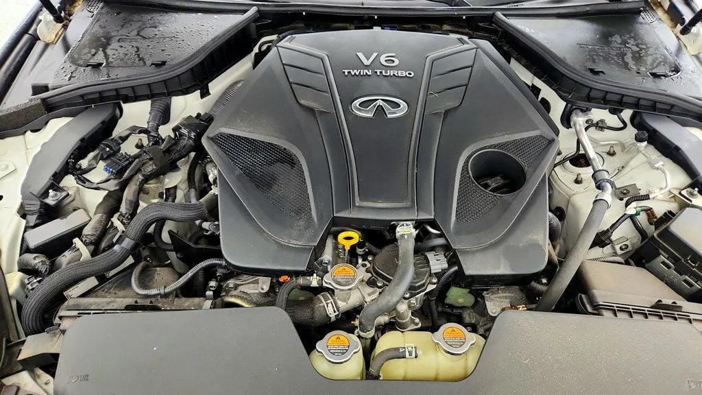 Used 2023 Pure White INFINITI LUXE AWD image 28
