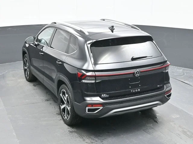 2026 Volkswagen Taos SEL - Photo 10