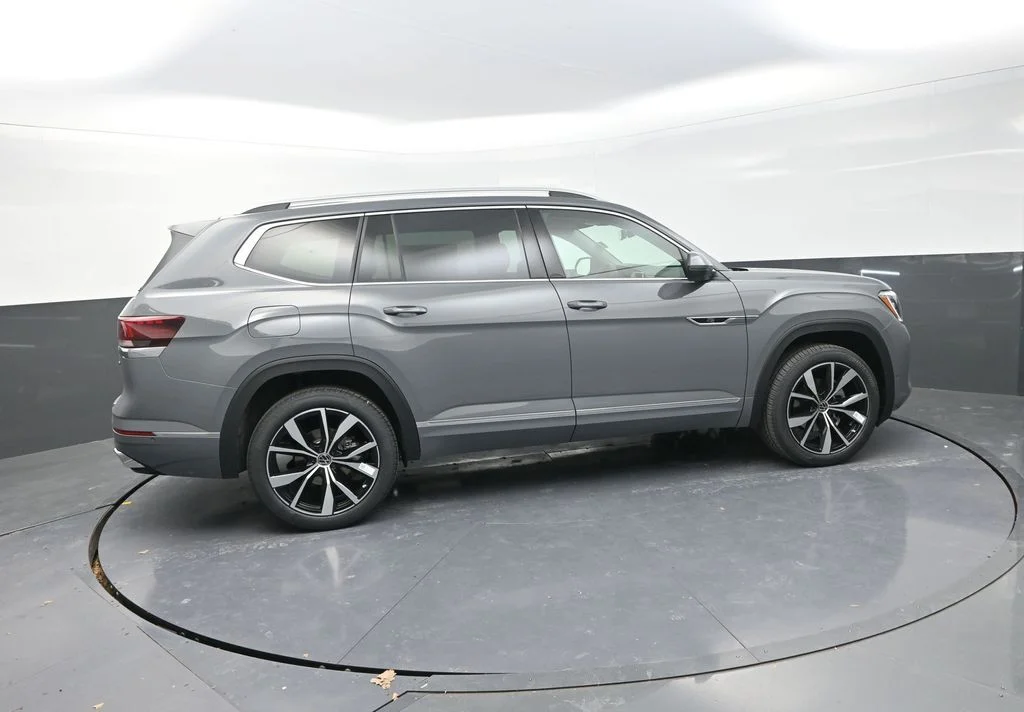 New 2026  Volkswagen 2.0T SEL Premium R-Line image 12