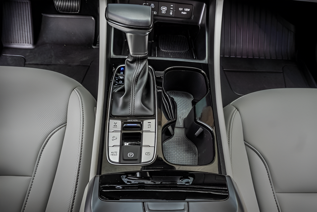 2025 Hyundai Tucson SEL Convenience - Photo 16