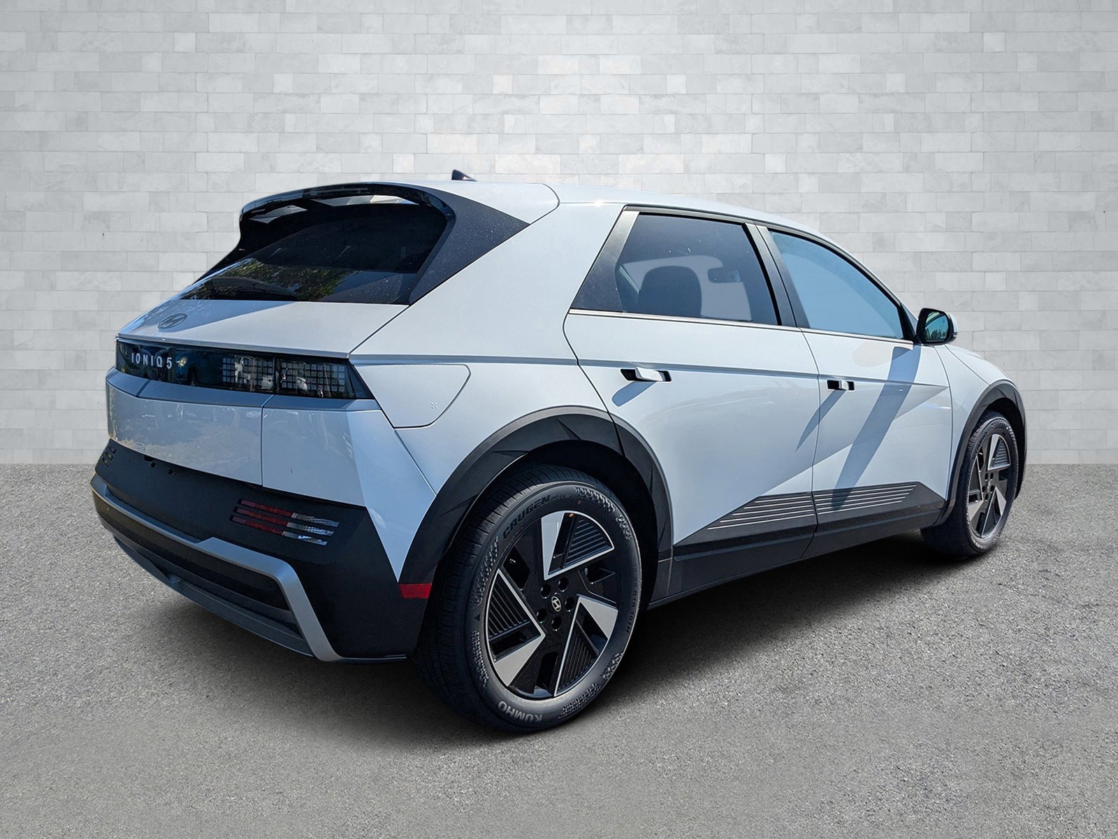 2025 Hyundai IONIQ 5 SE - Photo 34