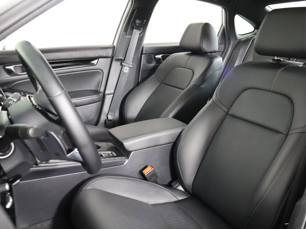 Used 2025 Platinum White Pearl Honda Sport Touring image 31