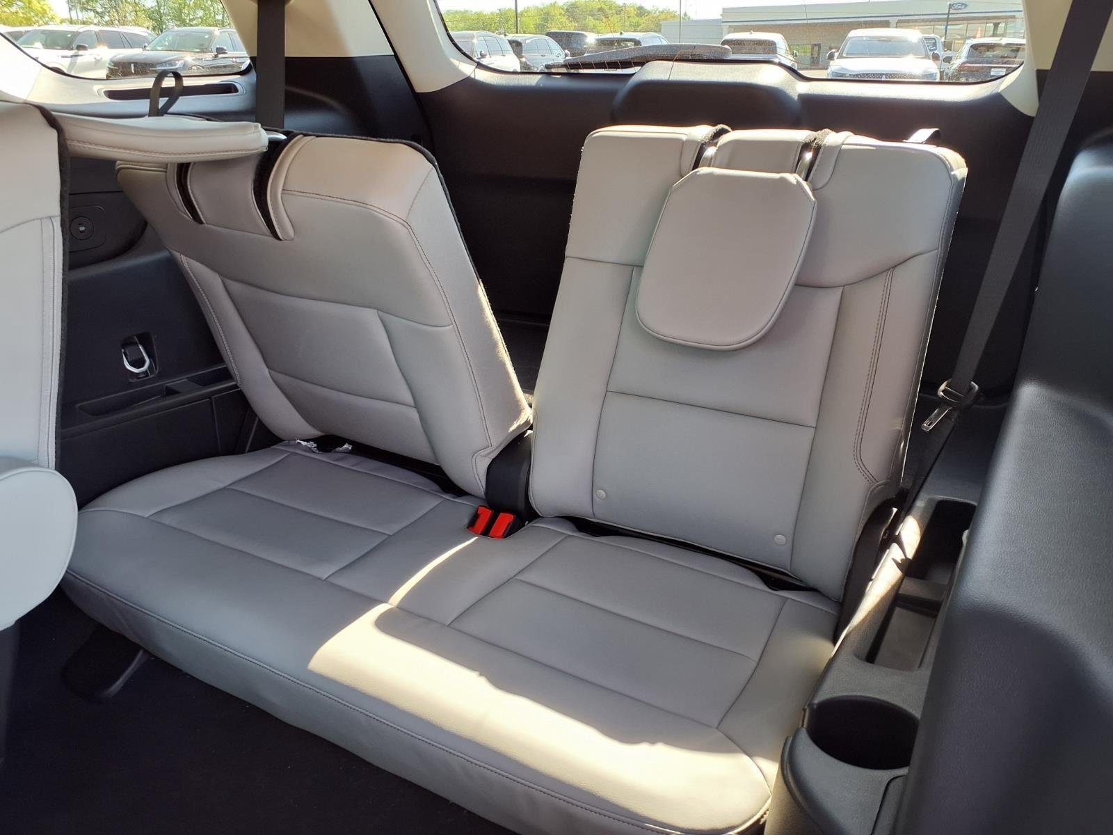 New 2026 Carbonized Gray Metallic Ford Active image 22