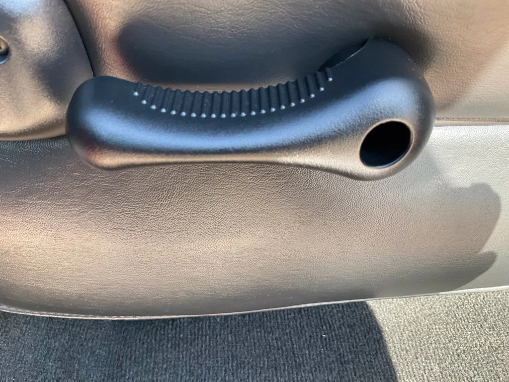 Used 2005 Red Dodge SRT10 image 8