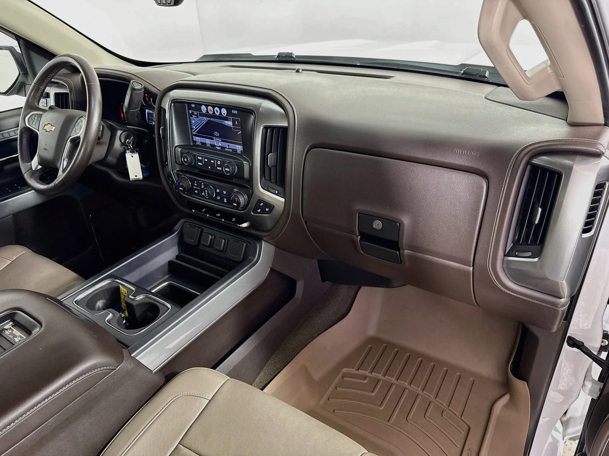 Used 2017 Summit White Chevrolet LTZ image 29