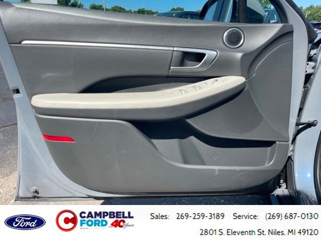 Used 2025 Blue Hyundai SEL image 15