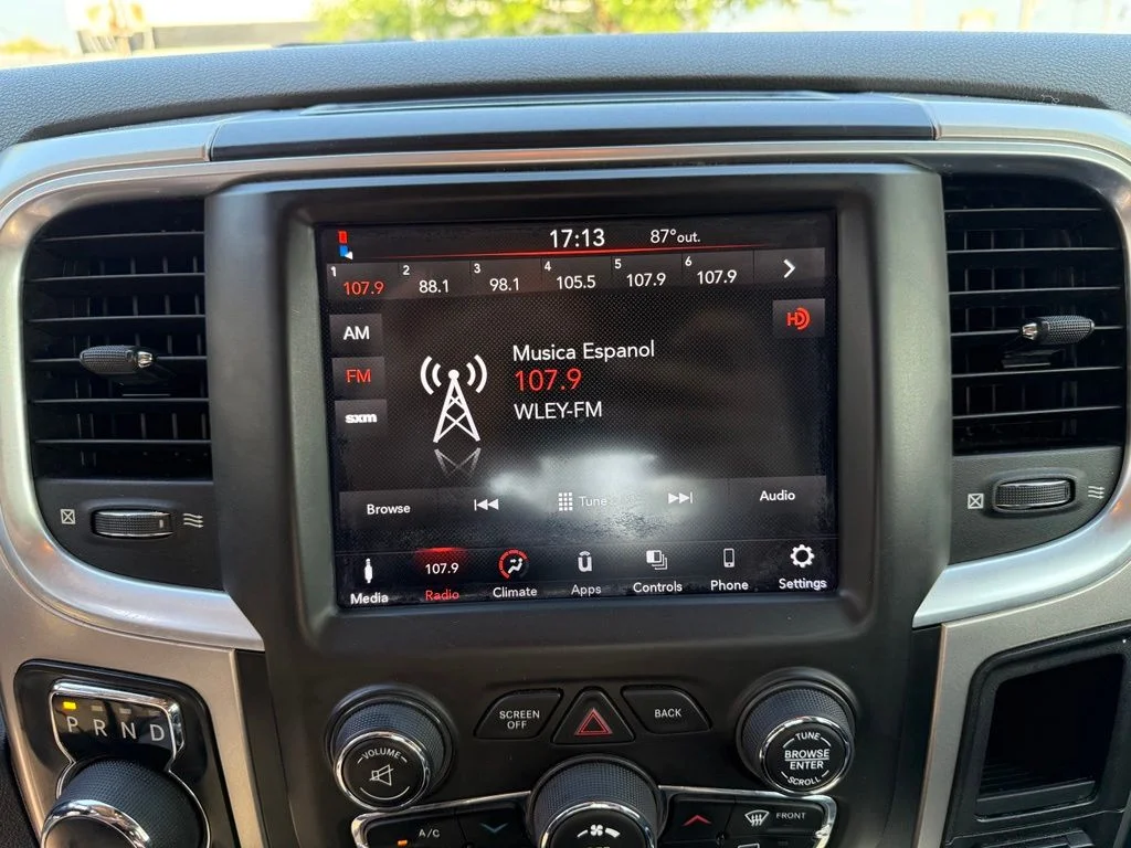 Used 2018 Black Ram Big Horn image 15