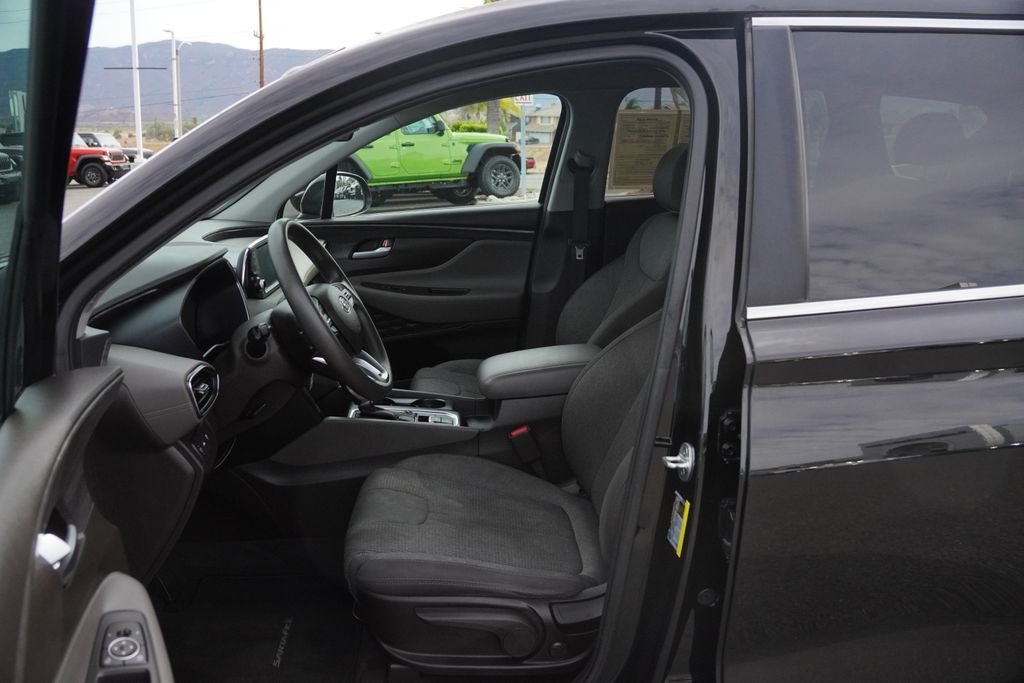 Certified Used 2020 Black Hyundai SE image 26