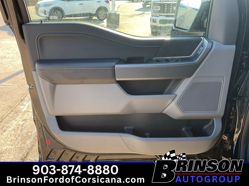New 2026 Agate Black Metallic Ford XLT image 8
