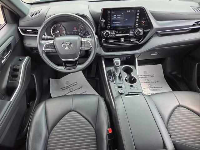 Used 2022 Gray Toyota XSE image 8
