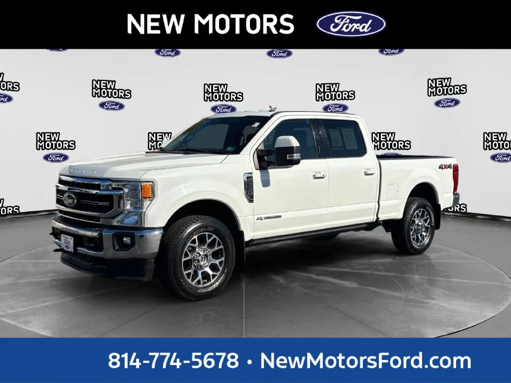 Used 2020 White Metallic Ford Lariat image 1