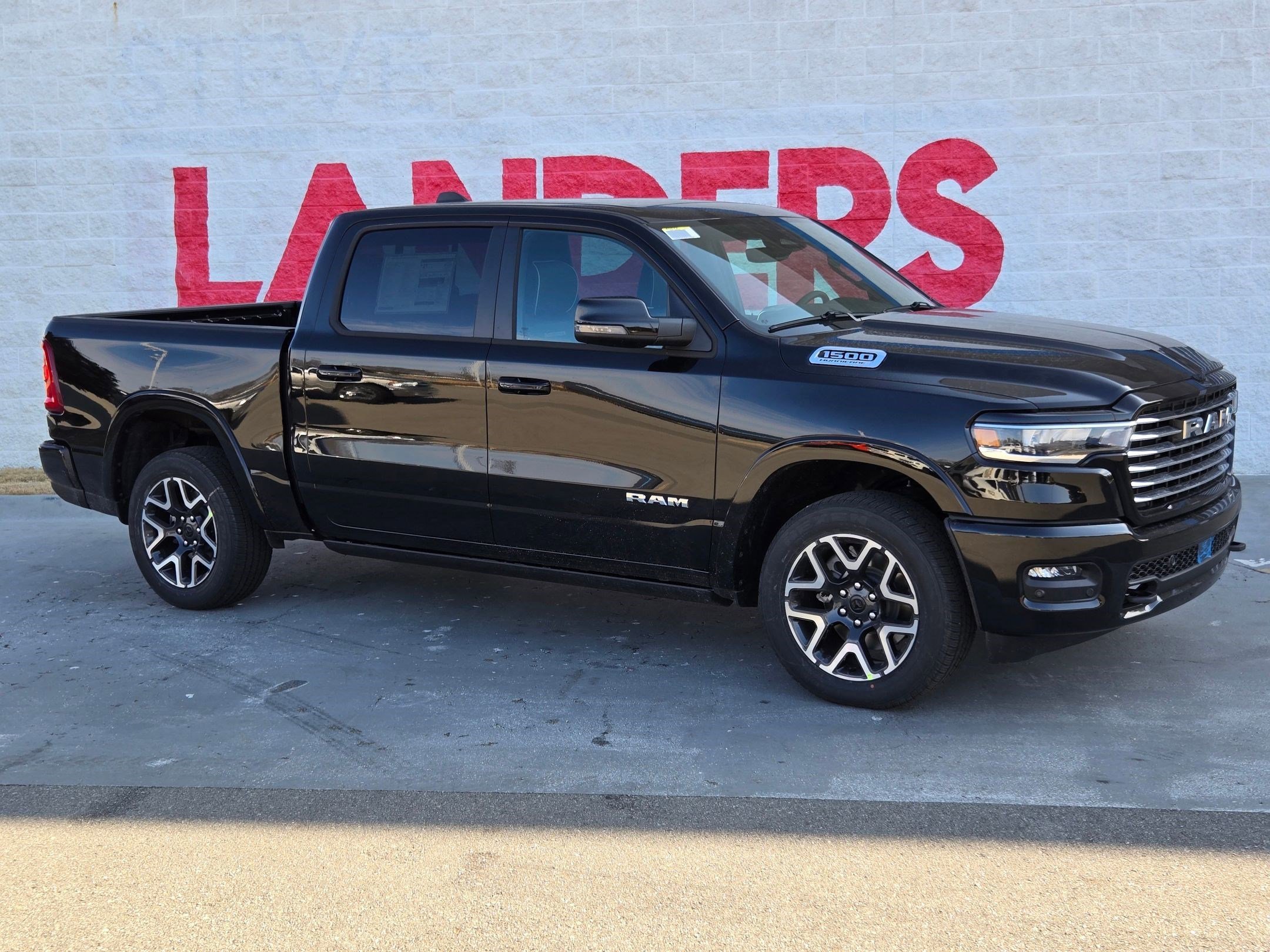 2026 RAM 1500 Laramie Crew Cab 5'7's photo