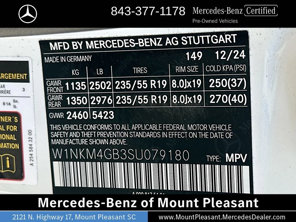 Certified Used 2025 Polar White Mercedes-Benz GLC 300 image 31