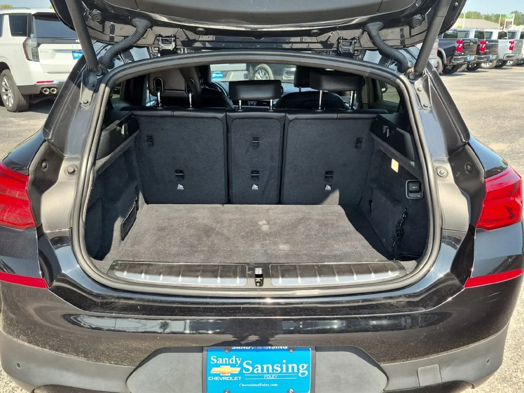 Used 2018 Black BMW sDrive28i image 27