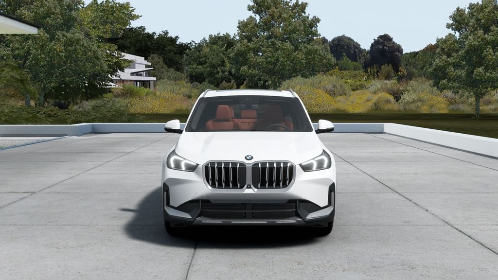 New 2027 Mineral White Metallic BMW xDrive28i image 3