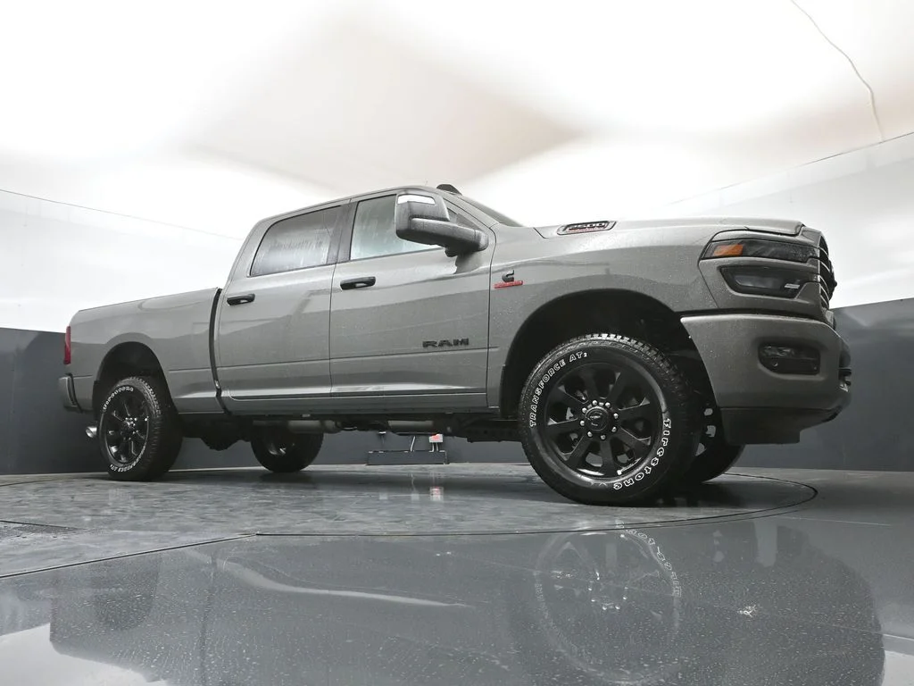 New 2026 Ceramic Gray Clear-Coat Exterior Paint RAM Big Horn image 54